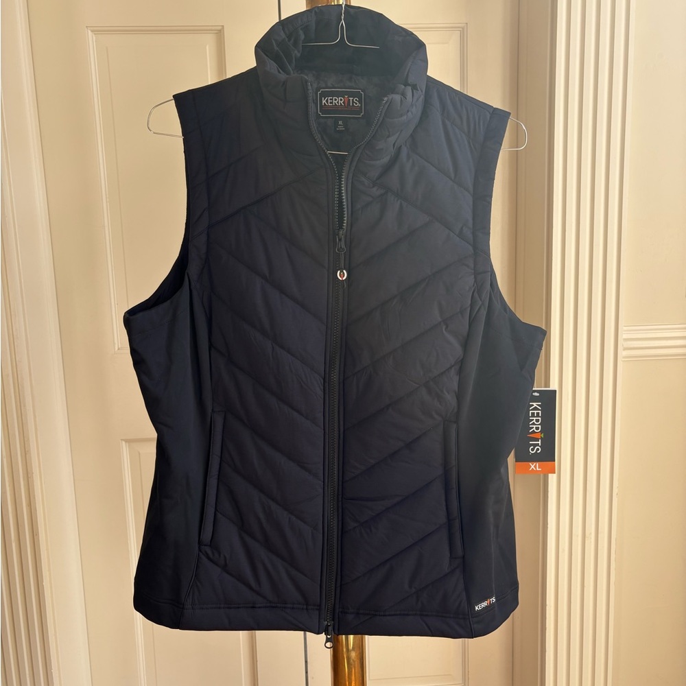 NWT Kerrits Women's Black Quilted Vest